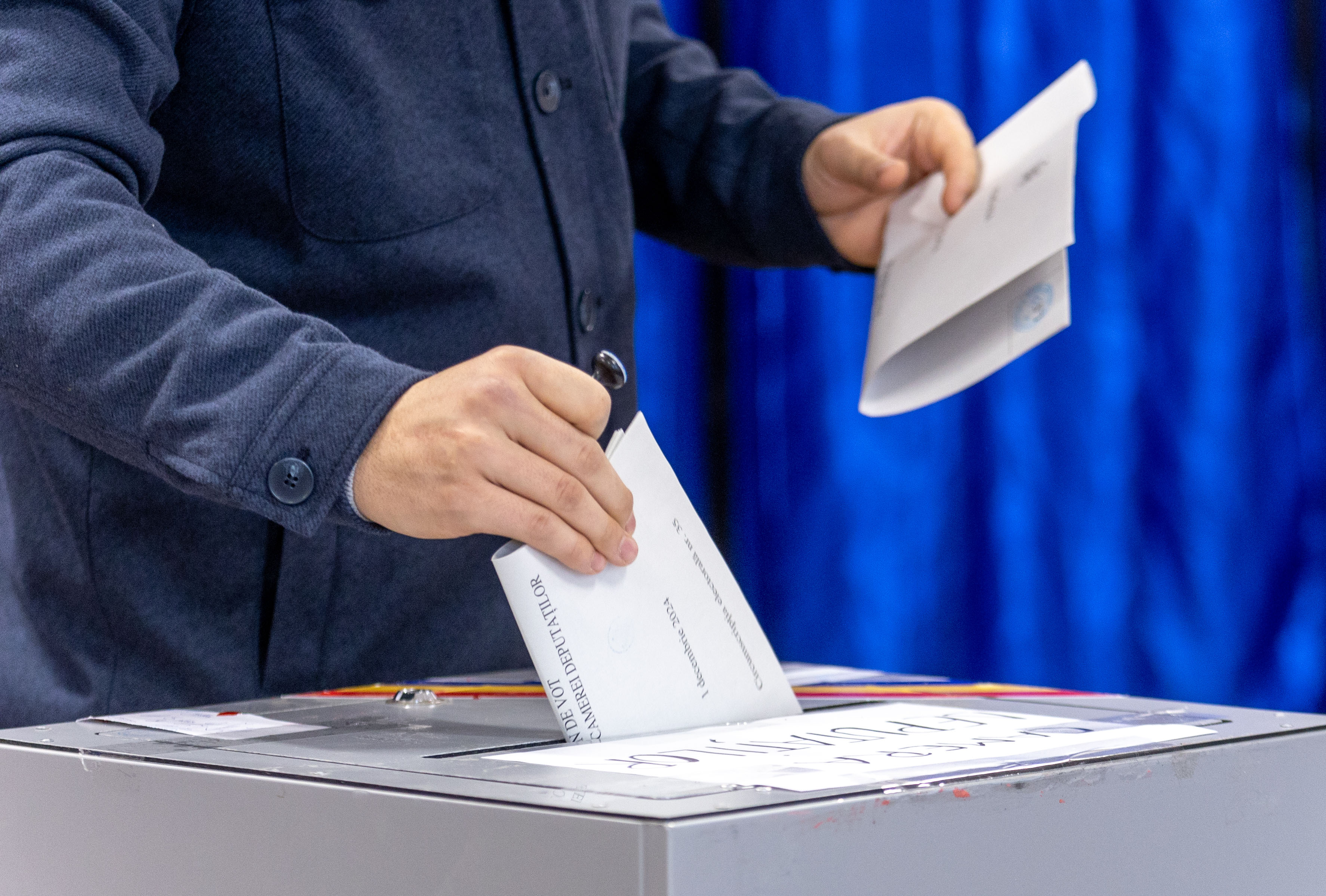 Rezultate exit-poll, alegeri parlamentare 2024, ora 21:00. PSD în frunte, AUR pe locul doi. Care sunt surprizele din viitorul Parlament