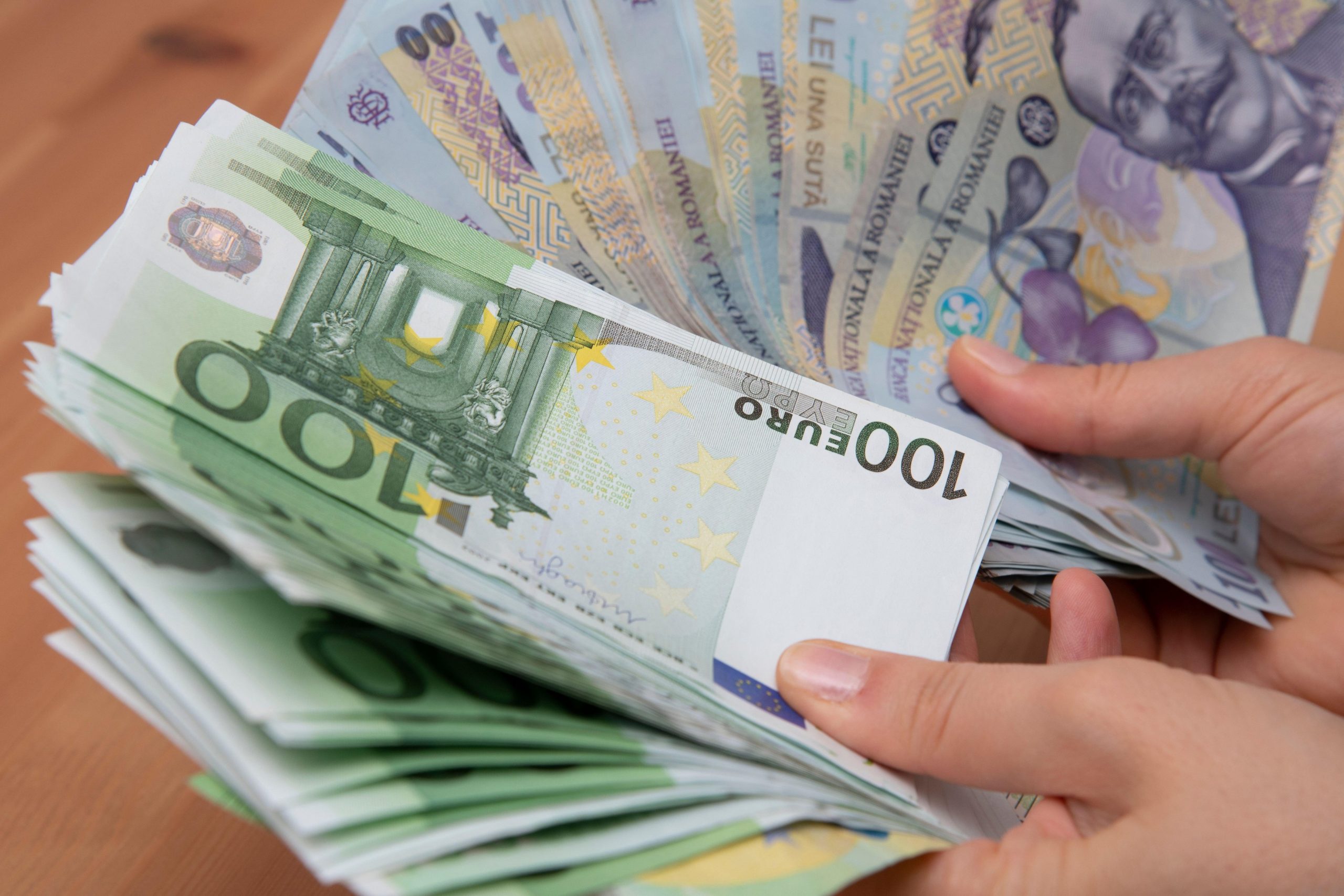 Premiul cel mare la Loto 6 din 49 fost câștigat de Ziua Națională. De unde este jucătorul care va încasa 900.000 de euro