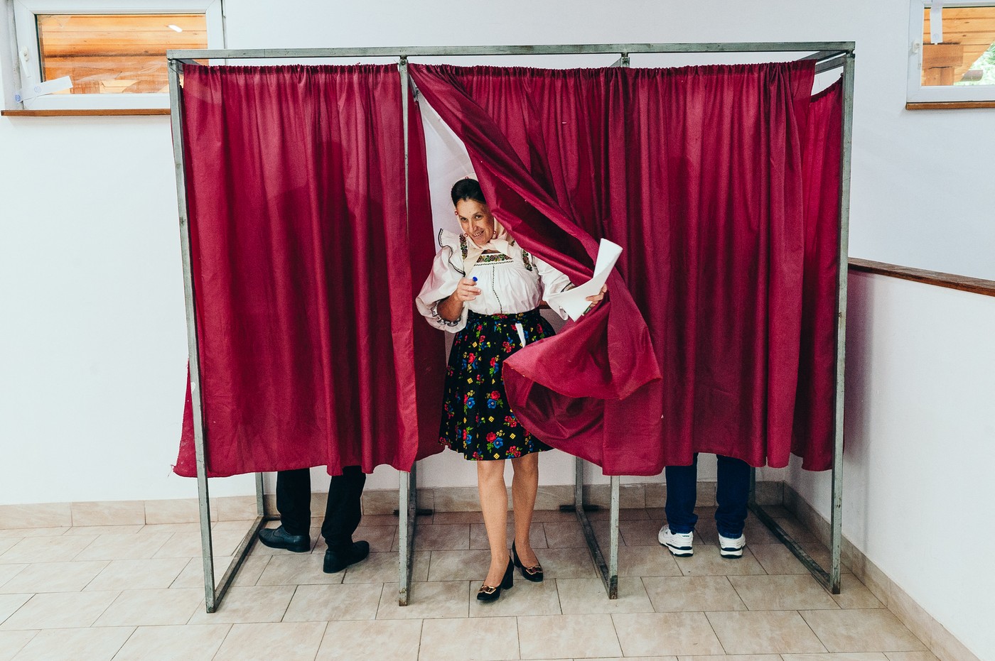 Alegeri parlamentare 2024: „România, pe muchie de cuțit”. Ce scrie presa internațională despre scrutinul organizat de Ziua Națională