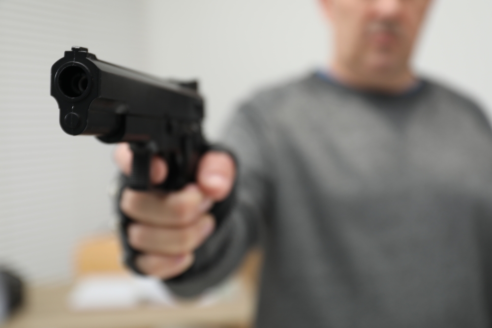 Valabilitatea permisului de armă va fi prelungită pentru o perioadă de cinci ani. Care sunt condițiile
