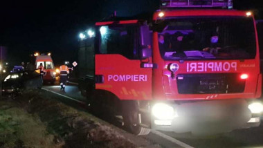 Doi tineri au murit în urma unui accident grav pe DE581, la ieșirea din Huși. Traficul în zonă este blocat