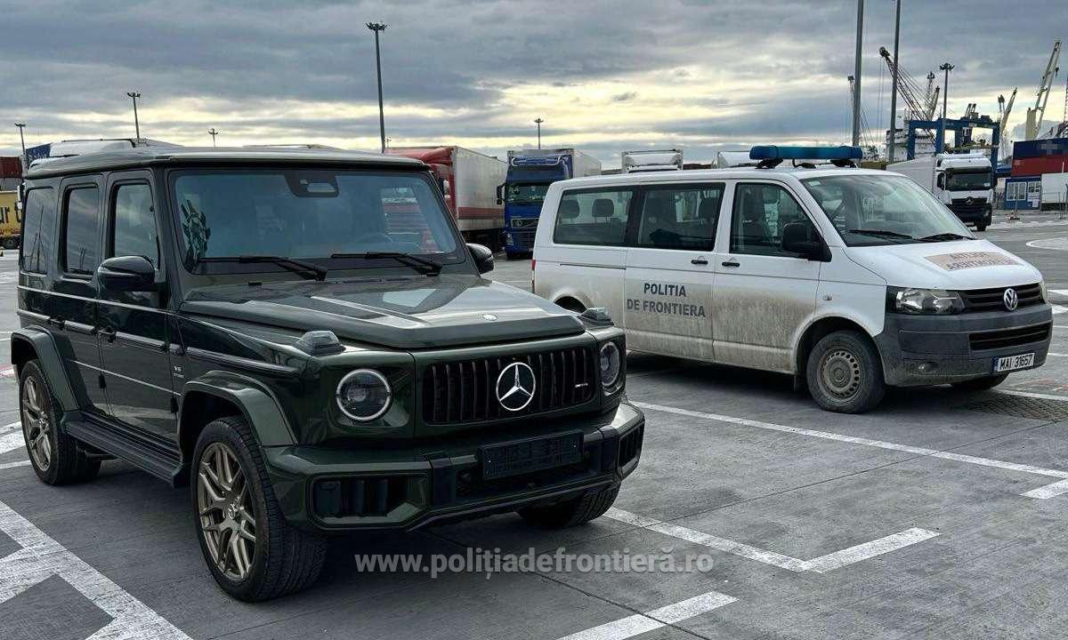 Un bărbat din Kârgâstan a ajuns în portul Constanța cu o mașină de lux de 200.000 de euro, dar a rămas fără ea