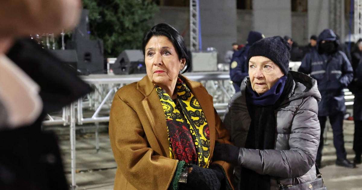 Tensiuni în Georgia: Președinta Zurabișvili refuză să plece și îndeamnă la proteste
