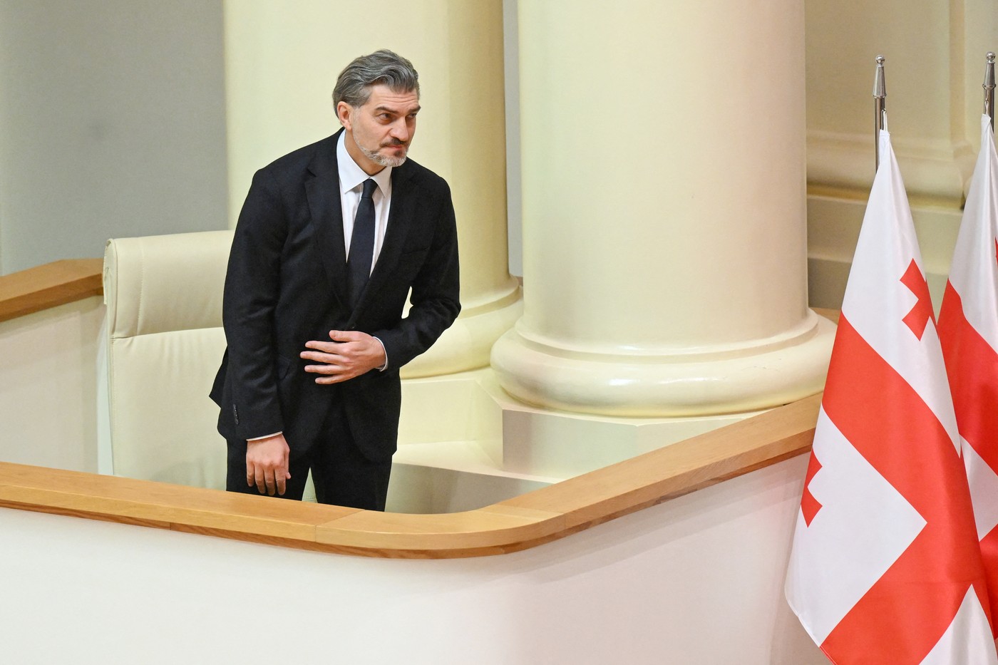 Mihail Kavelaşvili, învestit preşedinte al Georgiei. Reacția Salomeei Zurabişvili după ce a părăsit palatul prezidențial