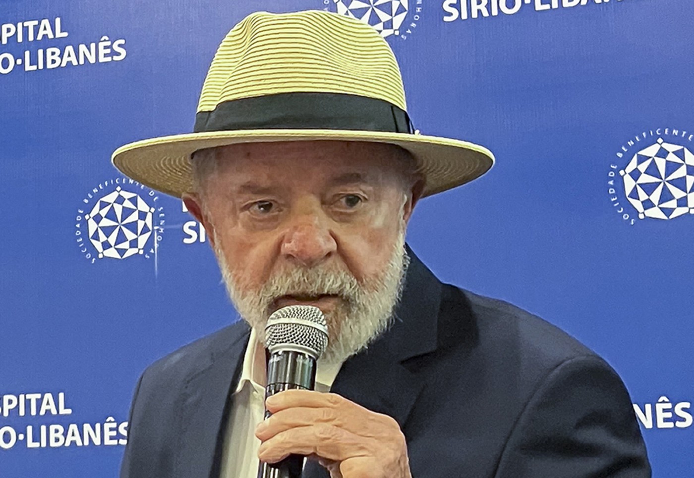 Președintele Braziliei a fost externat. Lula da Silva a vorbit pentru prima oară în public după operația pe creier