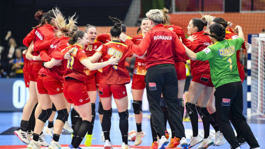 Women's EHF EURO 2024: Romania vs Czechia