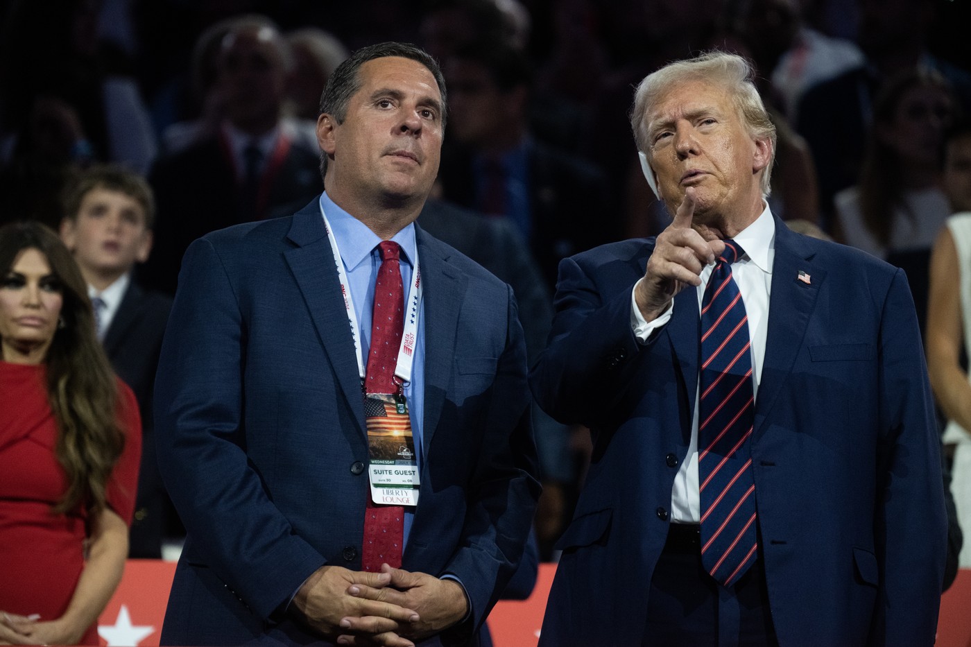 Trump îi oferă lui Devin Nunes, directorul reţelei sale sociale Truth Social, un post-cheie în domeniul informaţiilor