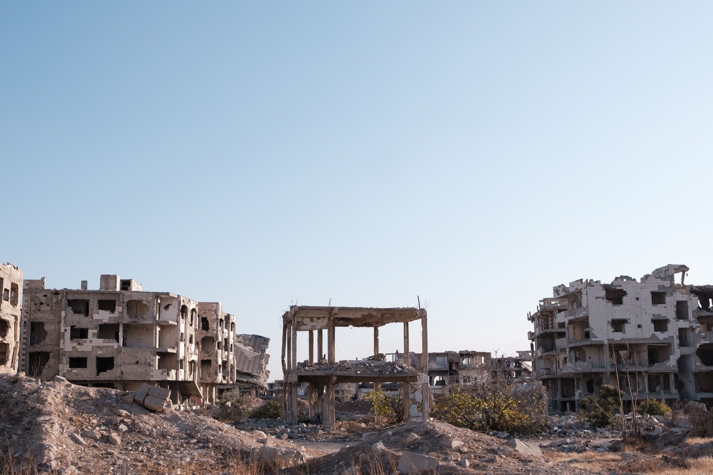 Emisarul special al ONU în Siria avertizează: „Conflictul încă nu s-a terminat”
