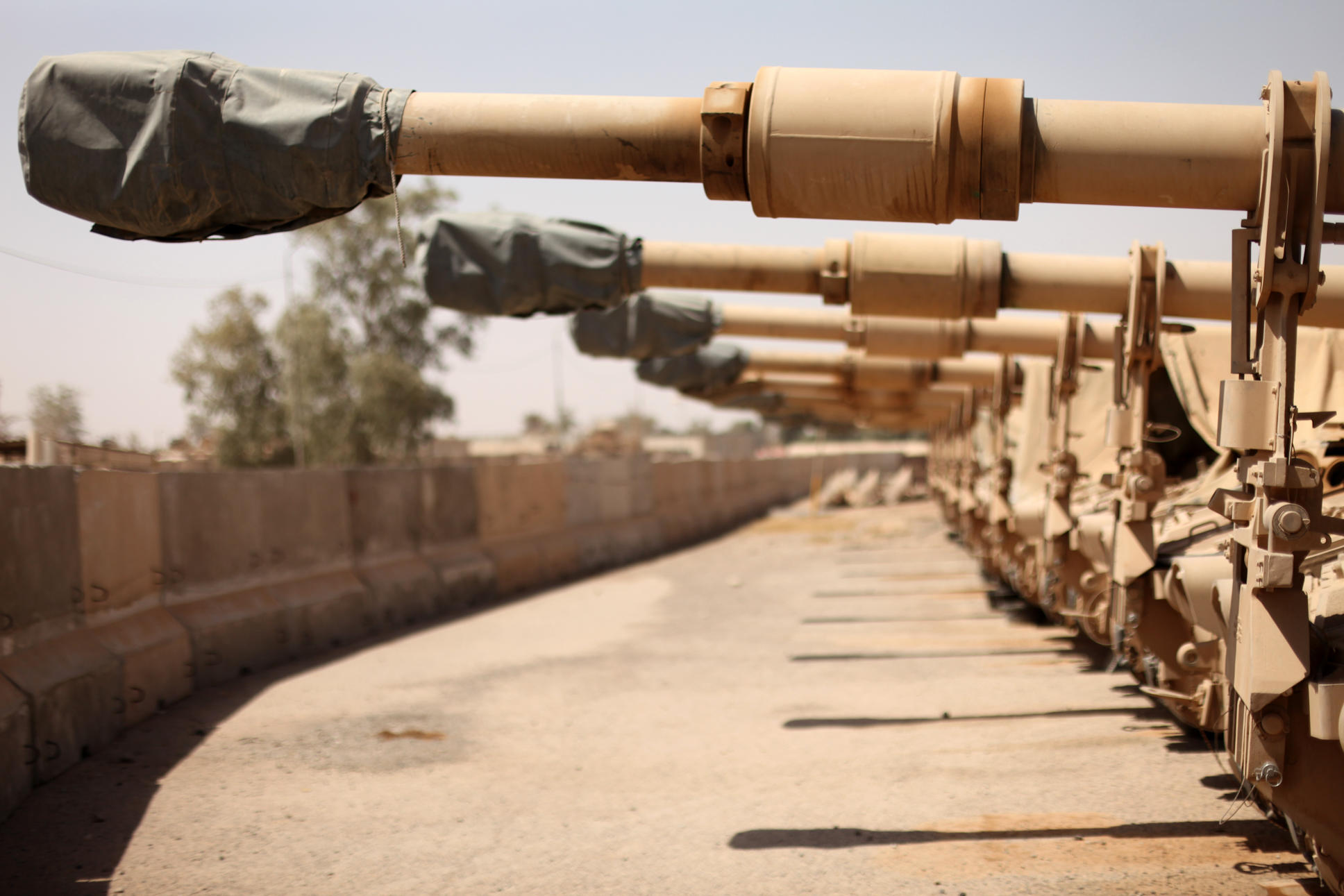 Eșecul rusesc din Siria vs retragerea rușinoasă a SUA din Afganistan. Cine a pierdut mai multe arme