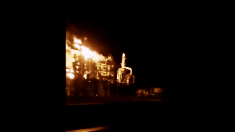 Ucraina a atacat Rusia cu zeci de rachete și de drone. Incendiu la o rafinărie din Rostov