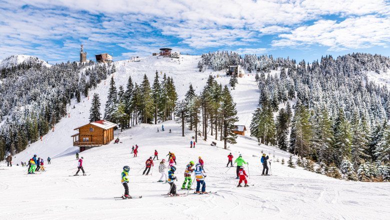 Stațiuni montane și pârtii de schi în România. Foto Shutterstock