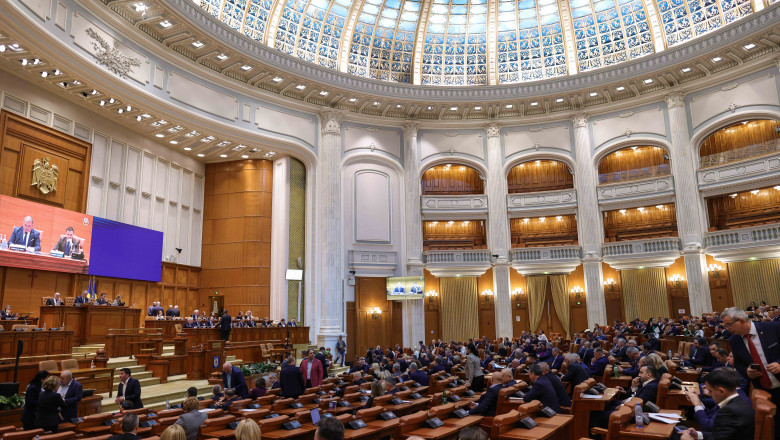 BUCURESTI - PARLAMENT - PLEN REUNIT - 1 OCT 2024