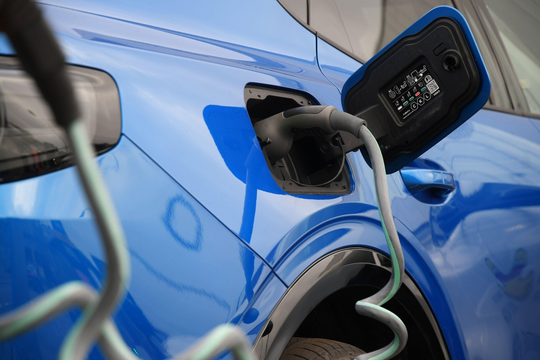 Studiu: Obiectivele Germaniei privind vehiculele electrice nu sunt realiste