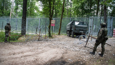 Polish soldiers patrol the border with Belarus along the border fence in the Bialowieza forest. Poland reintroduces an exclusion zone on parts of its border with Belarus, starting on Tuesday 4 June, and lasting for 90 days. Unauthorized people will be ban