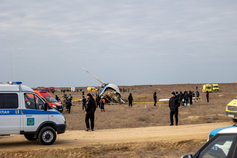 Azerbaijani passenger plane crashes near Kazakh city of Aktau