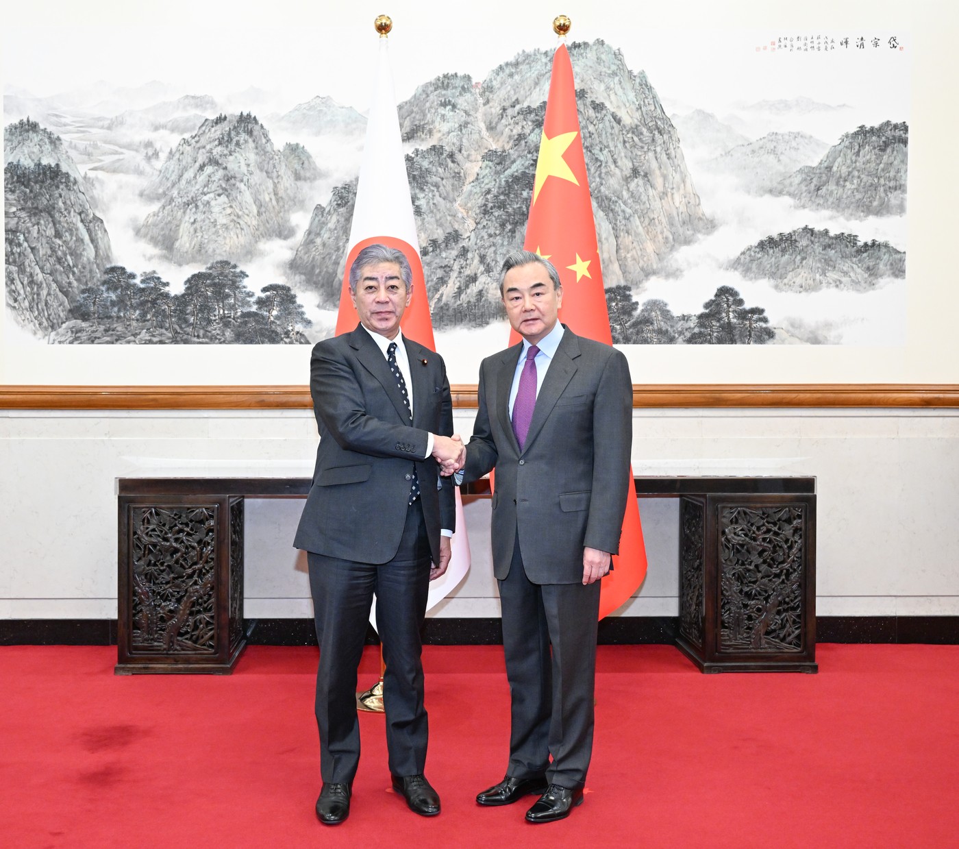 „Asia va fi stabilă dacă legăturile dintre China şi Japonia sunt şi ele stabile”, spune ministrul chinez de externe