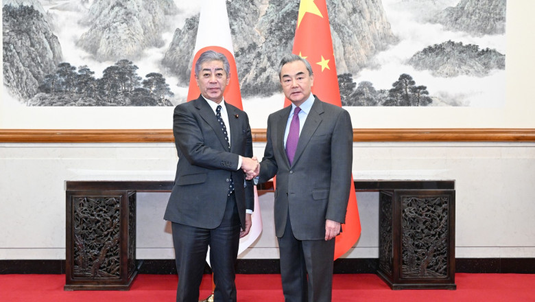 CHINA BEIJING WANG YI JAPANESE FM TALKS (CN)