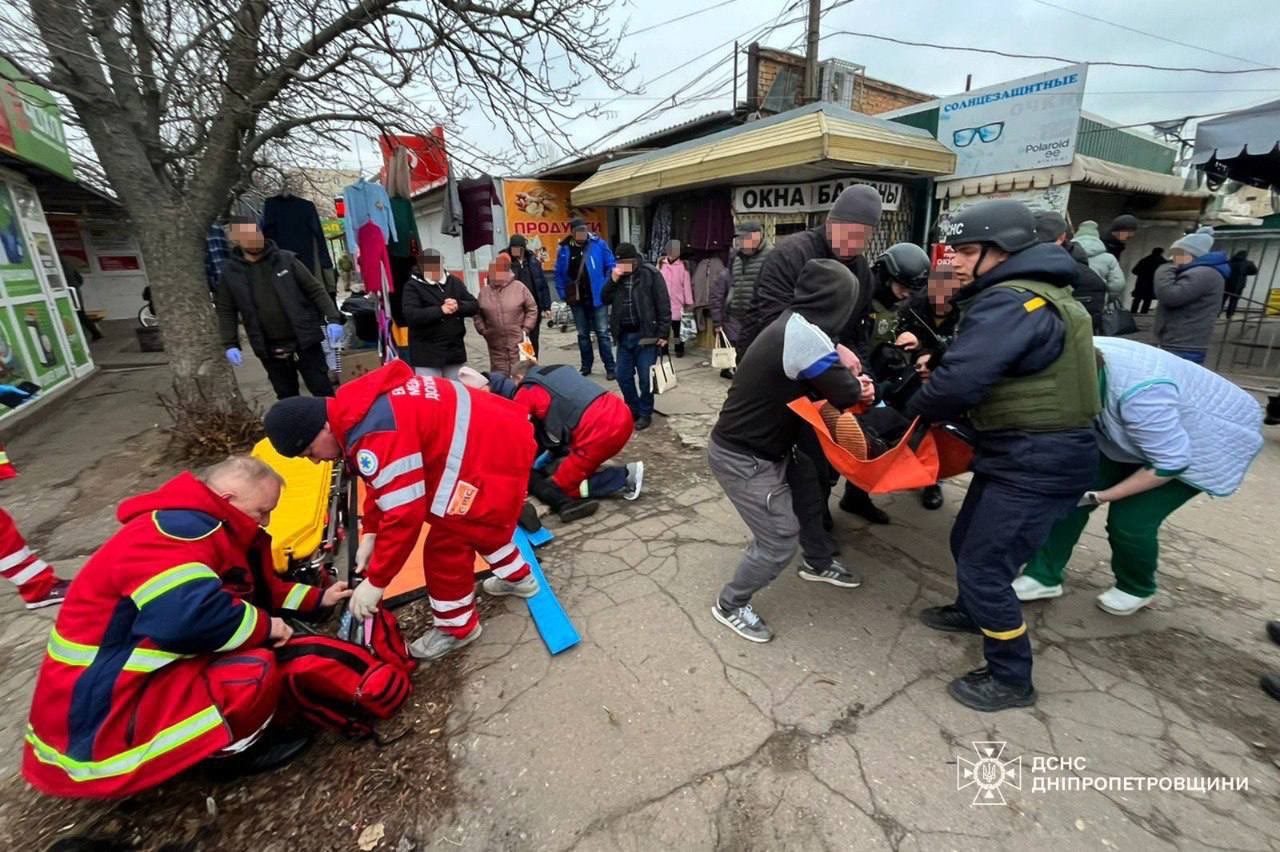 Atac rusesc asupra orașului Nikopol din sudul Ucrainei: cel puțin opt răniți