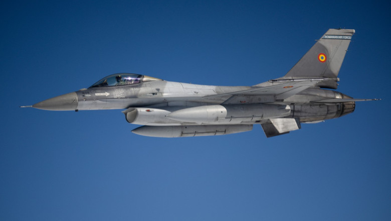 Avion F-16