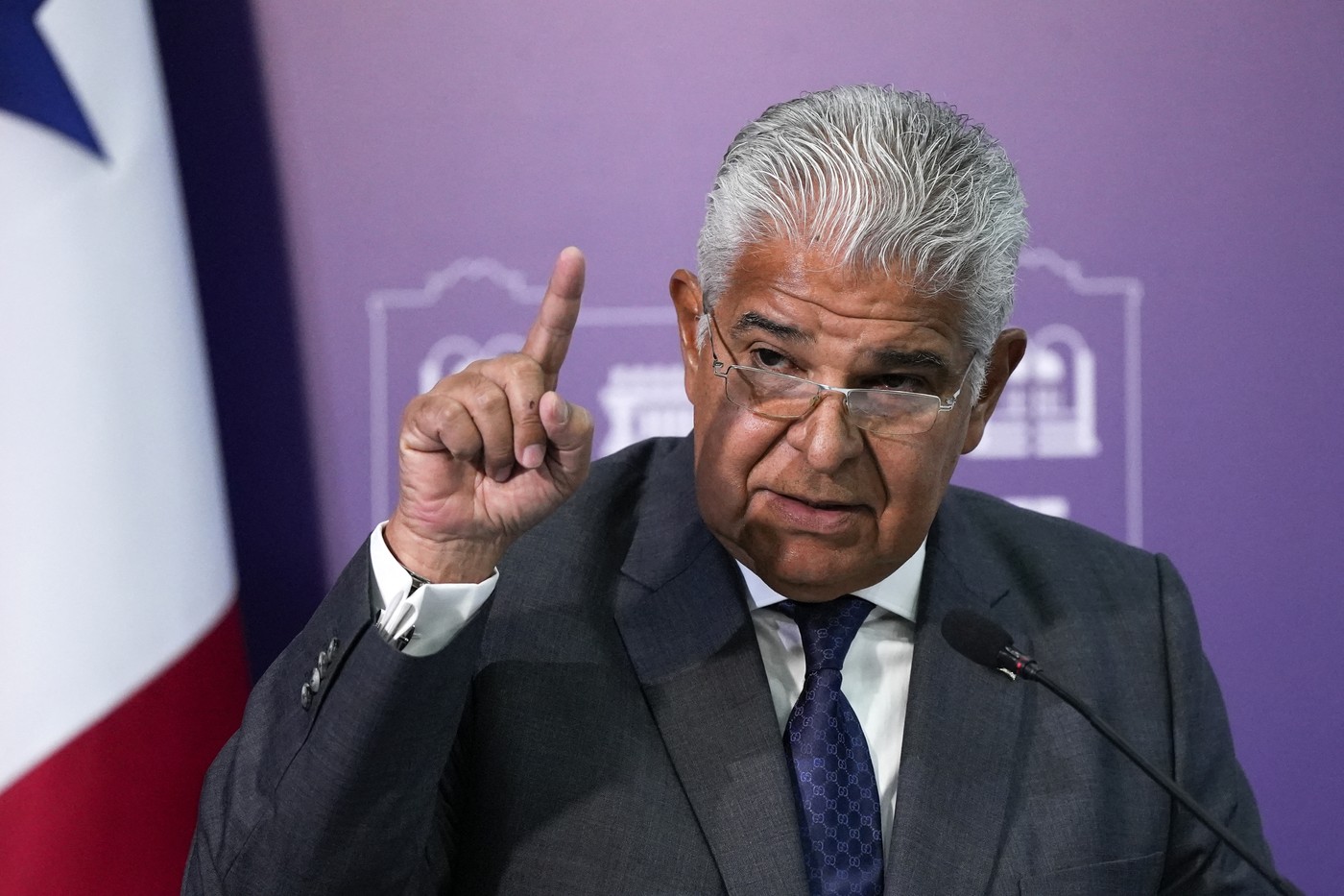 Preşedintele panamez respinge „orice amestec” chinez şi orice negocieri cu privire la Canalul Panama cu Donald Trump