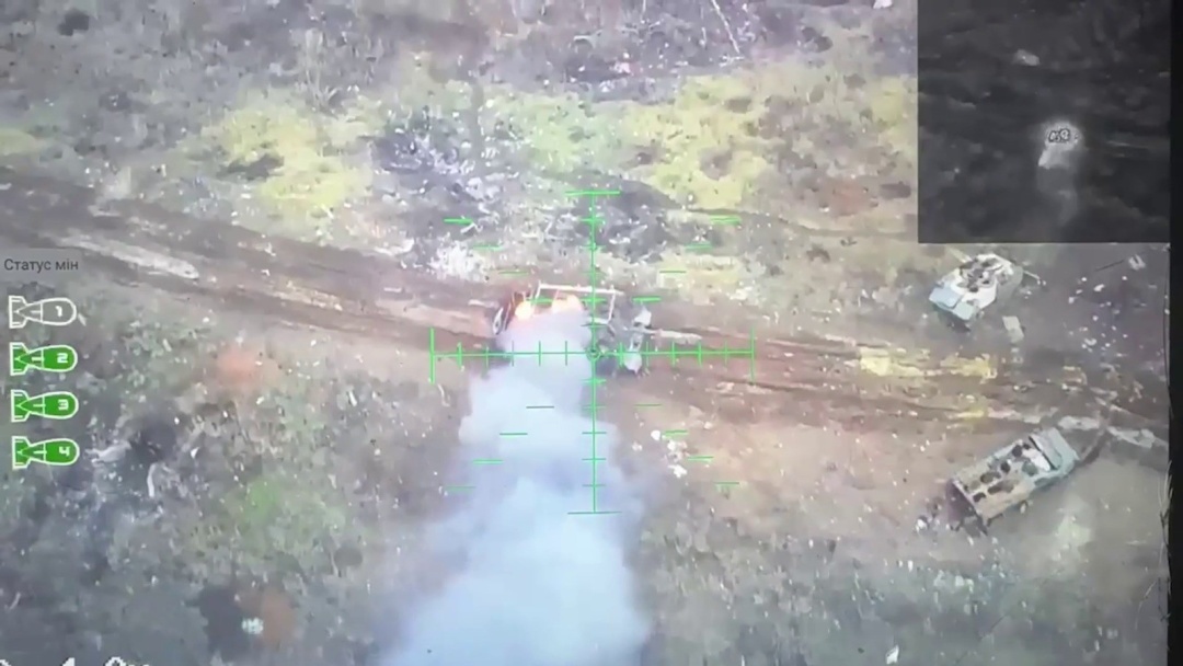 Momentul în care polițiștii de frontieră din unitatea RUBPAK Phoenix a brigăzii Pomsta au respins cu succes un atac rusesc
