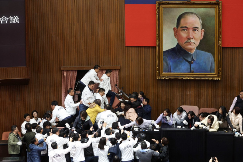 taiwan parlament 3