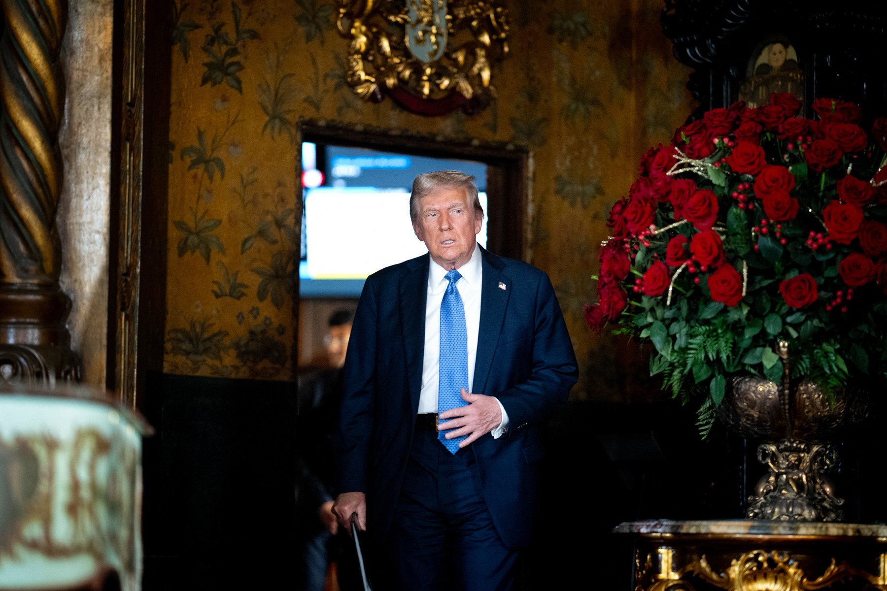 Trump va cere statelor NATO să crească bugetele Apărării la 5%