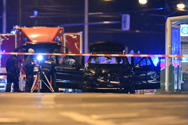 Car drives into crowd at Magdeburg Christmas market