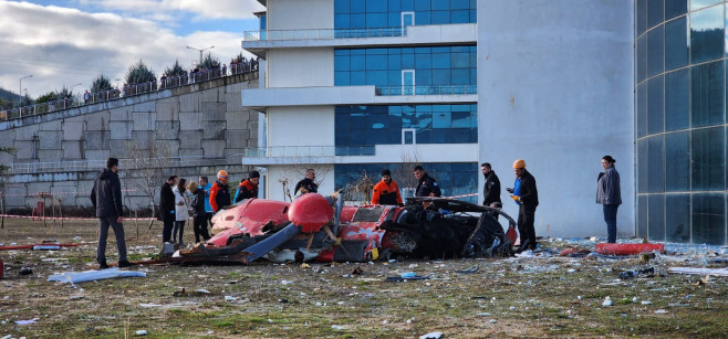 Four killed in helicopter crash at Turkish hospital - Mugla