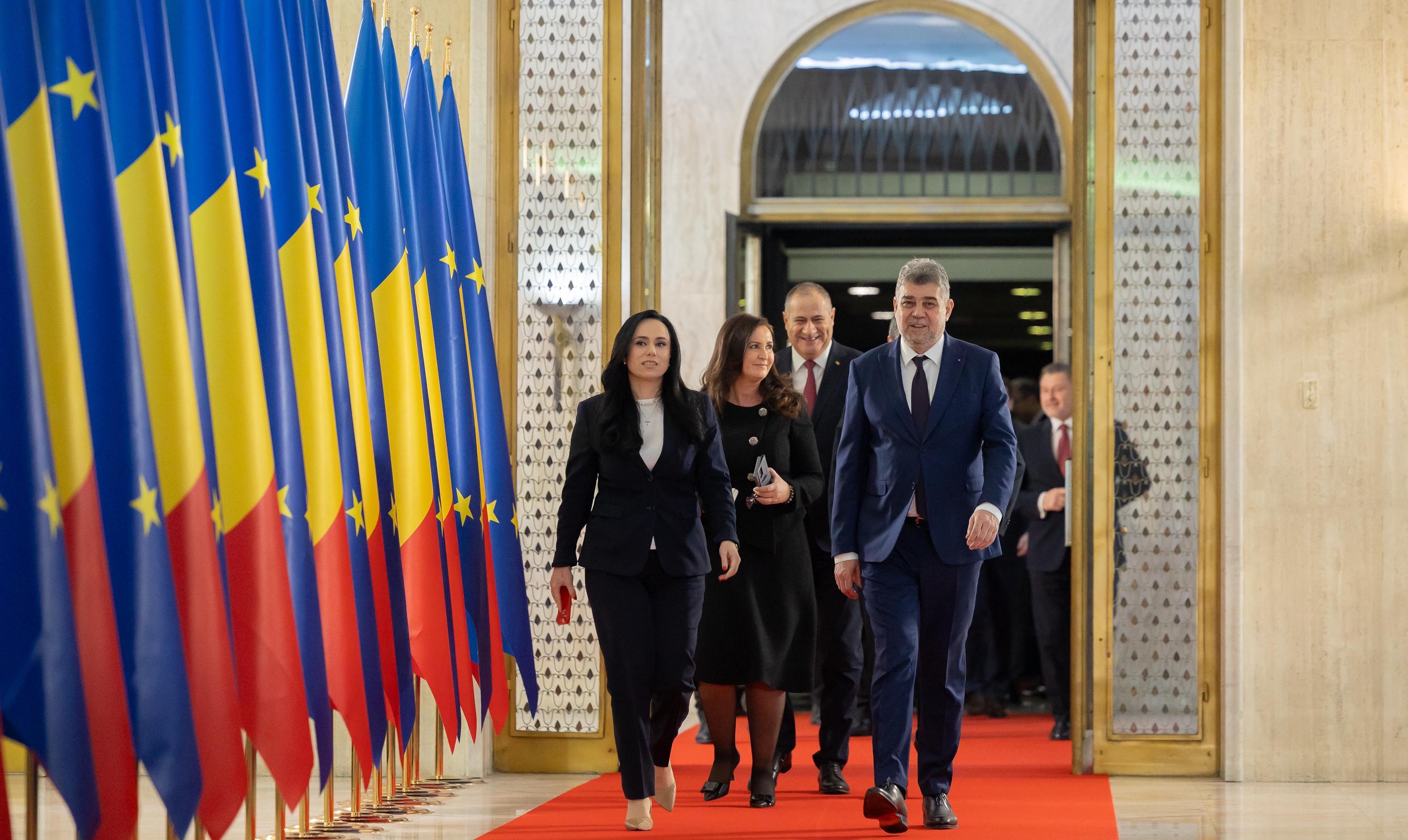 Guvernul Ciolacu 2, lovit de trenul protestelor provocate de tăierile anunțate înainte de Anul Nou