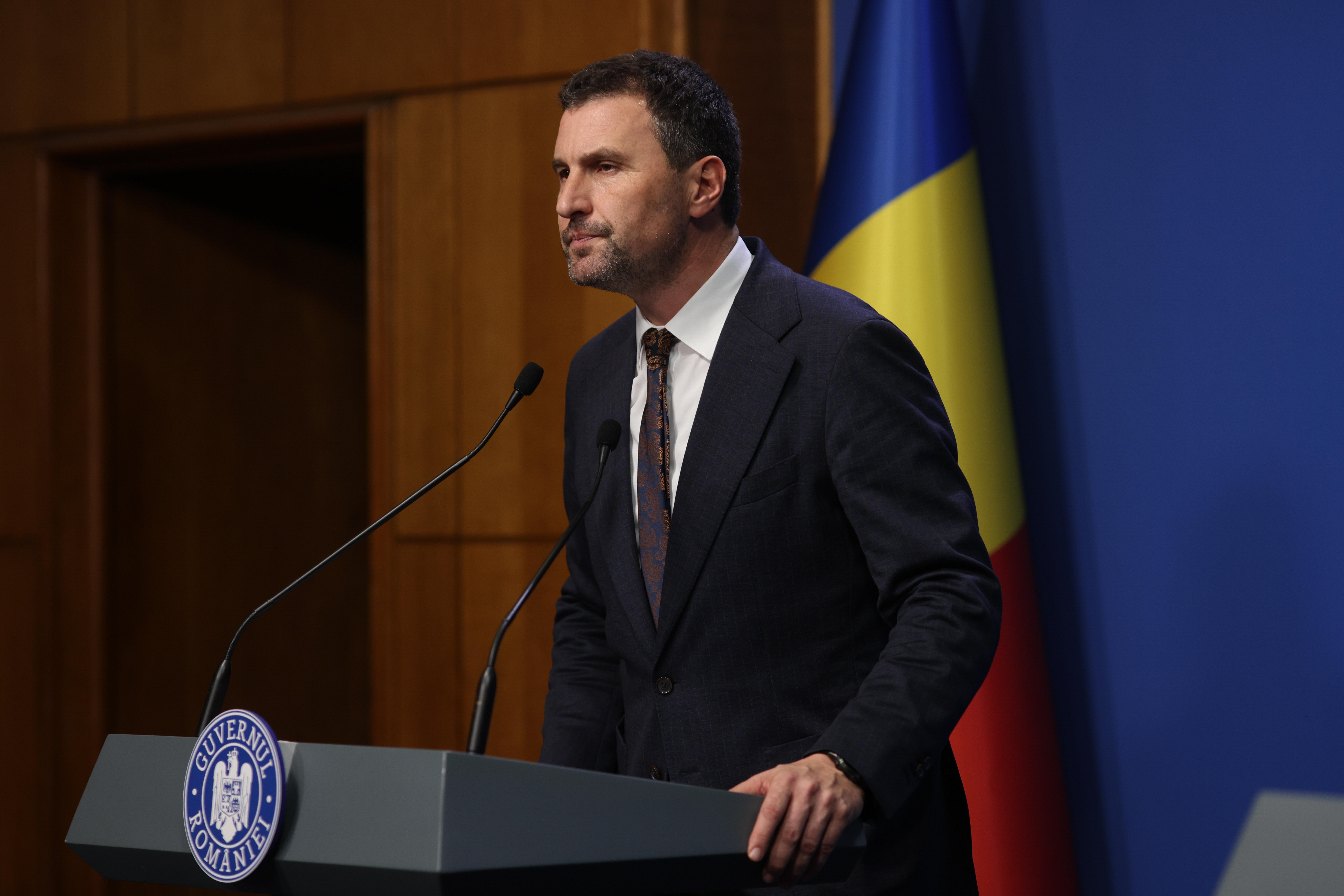 Ministrul Finanțelor promite că va face tot posibilul să nu fie crescute cota TVA și impozitul pe venit în bugetul pe 2025