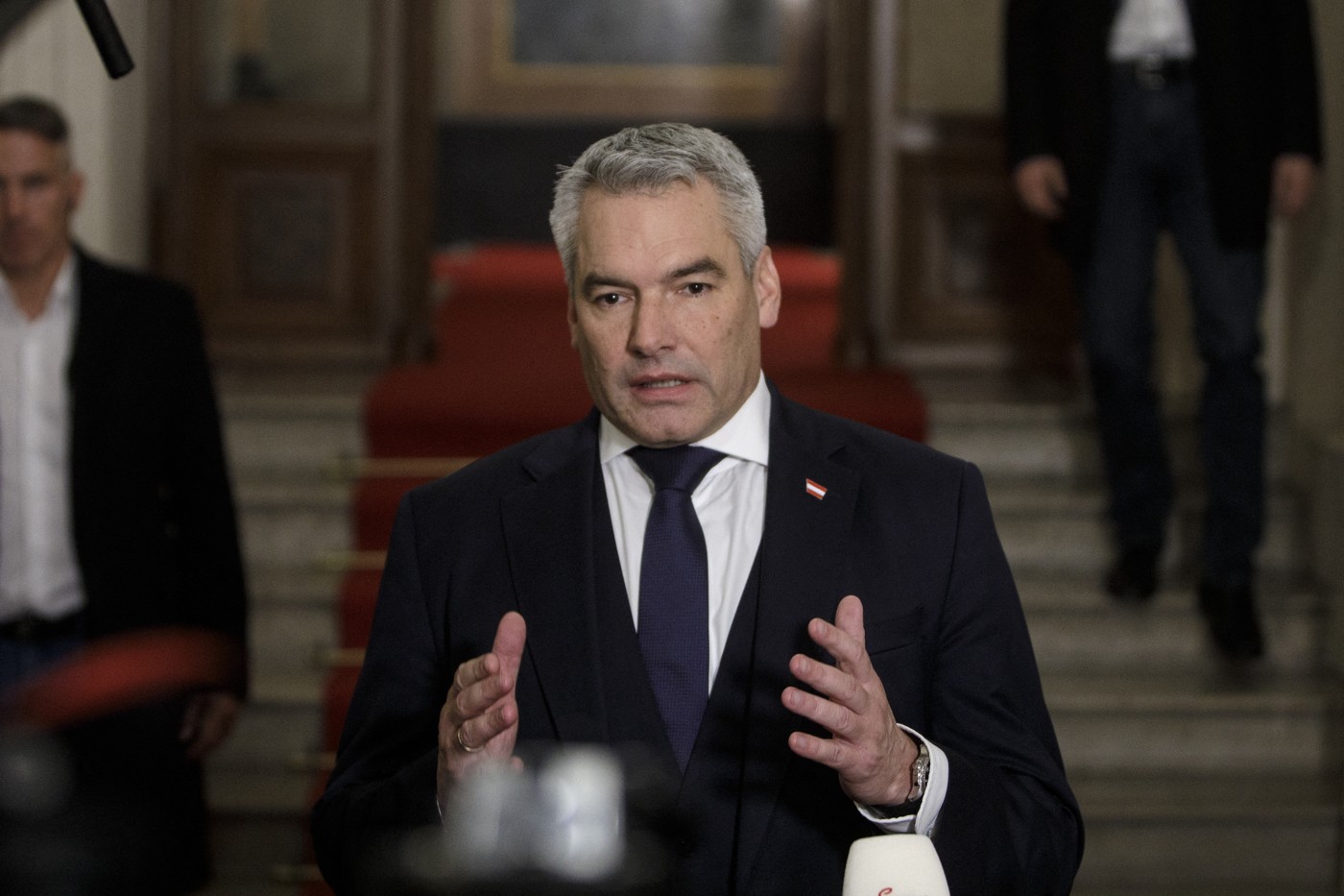 Criza politică din Austria escaladează. Cancelarul Karl Nehammer își anunță demisia după eșecul formării unei coaliții de guvernare  