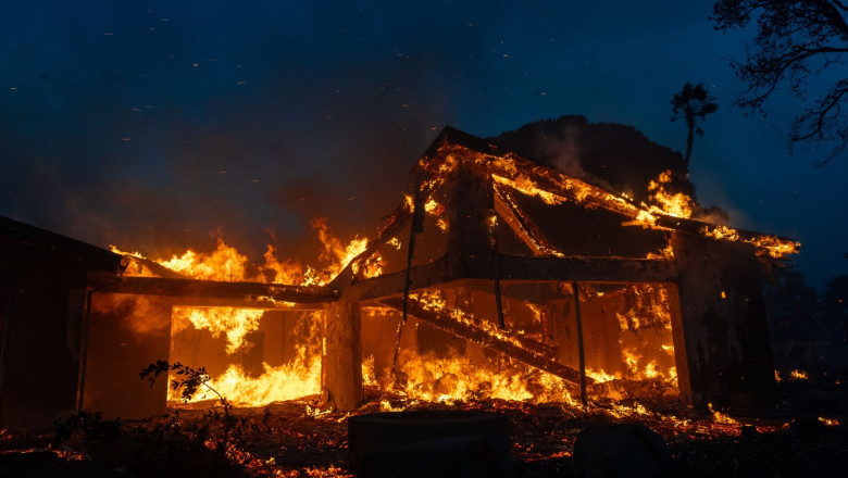 The Palisades Fire, Los Angeles, California, USA - 07 Jan 2025