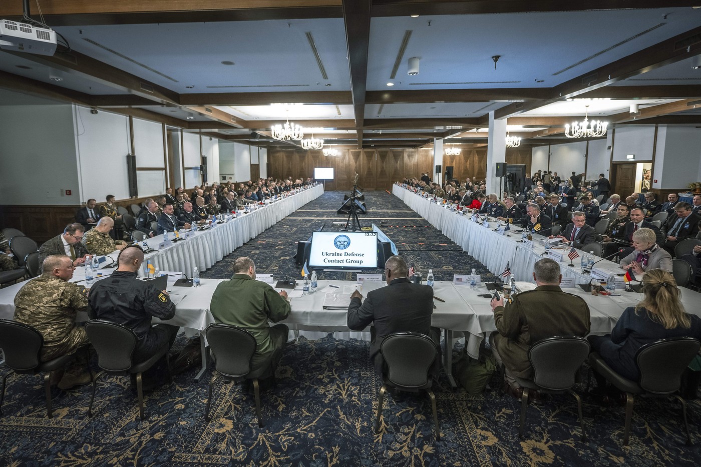 Reuniunea de astăzi de la Ramstein stabilește planul capacității de apărare a Ucrainei până în 2027
