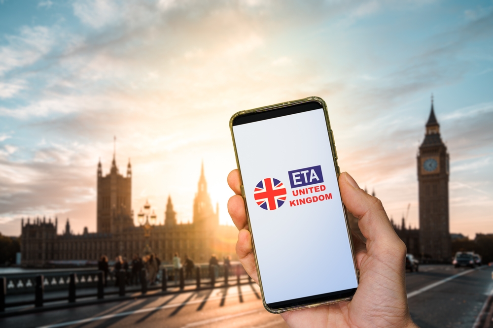 Schimbare pentru toți românii care călătoresc în Marea Britanie în 2025. Este nevoie de ETA
