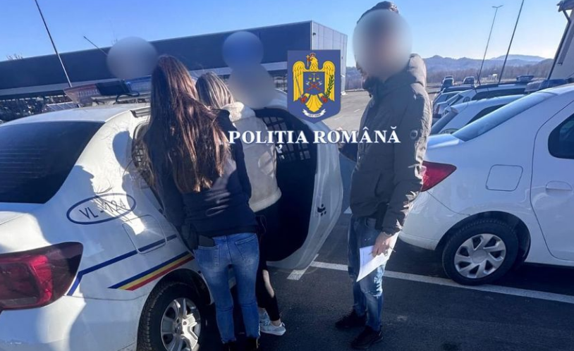 O tânără de 18 ani a fost reținută după ce, beată fiind, a lovit cu autoturismul un bătrân şi a fugit de la locul accidentului