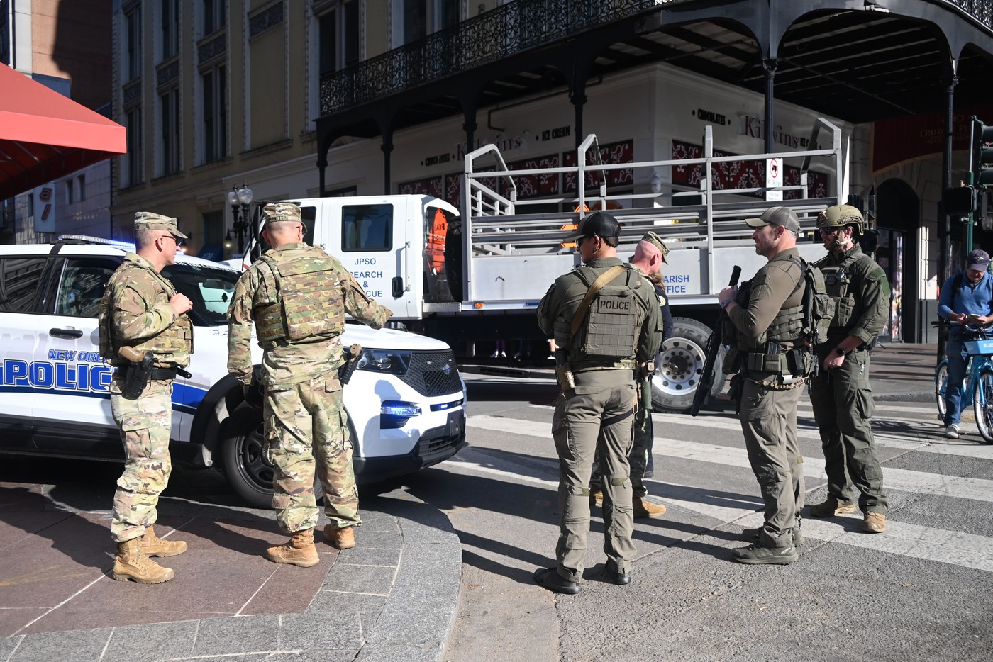 FBI este îngrijorat de potenţialul de imitaţie după atacul terorist din New Orleans