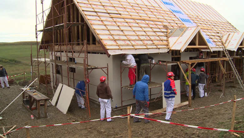 Unele case fără etaj ar putea să nu mai necesite autorizaţie de construire. Ce alte construcţii vor fi exceptate şi în ce condiţii