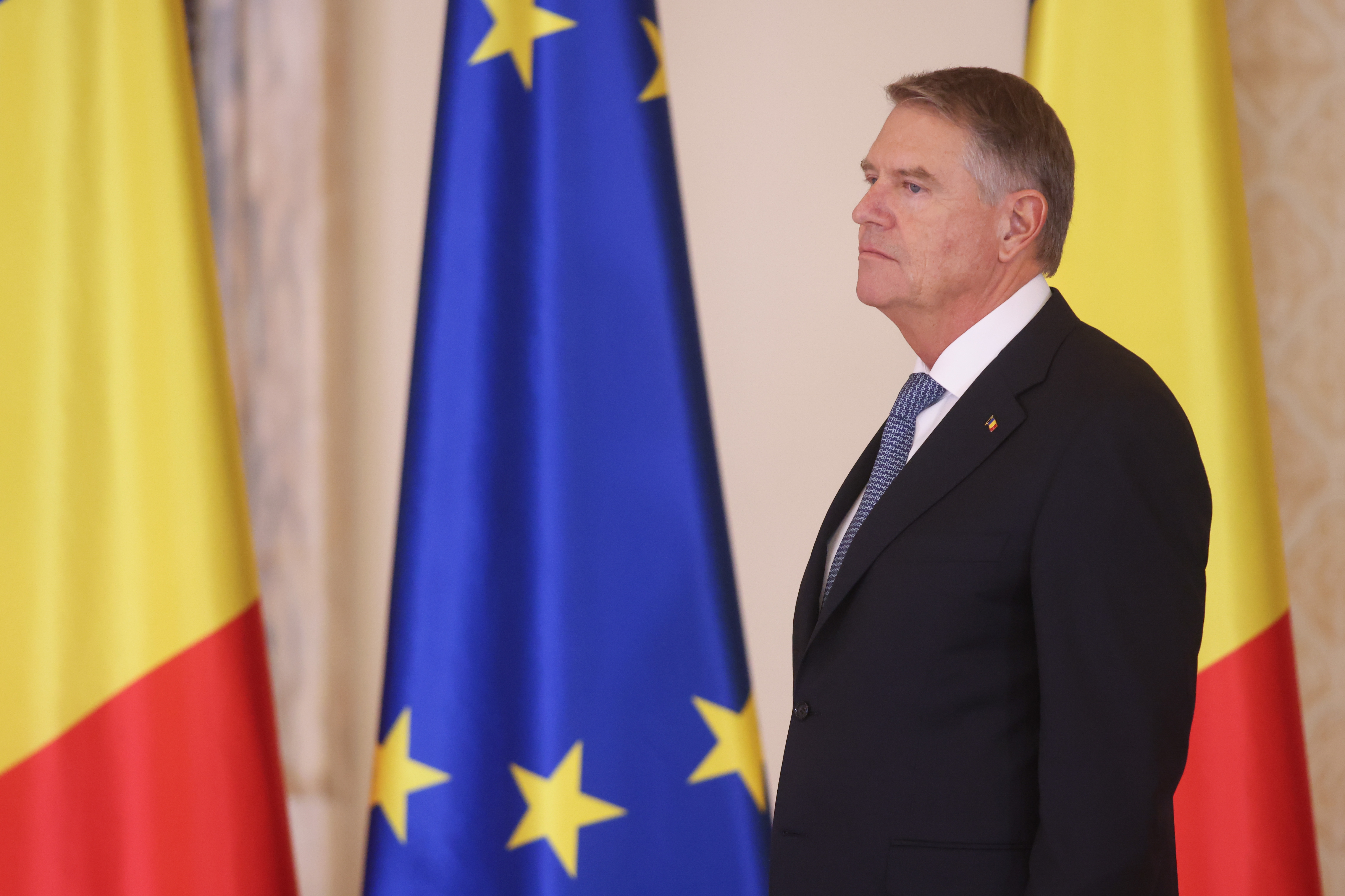 POT, AUR și SOS au strâns numărul necesar de semnături pentru suspendarea forțată a lui Klaus Iohannis. Listele au fost depuse joi