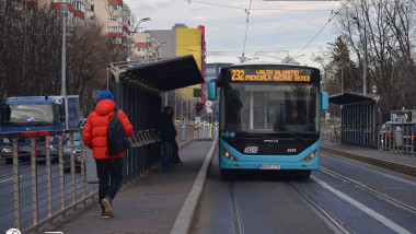 Cinci linii de autobuz vor circula pe calea de tramvai