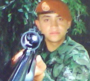 Imagini cu columbianul care voia să arunce în aer obiective din România, instigat de un rus. Precizările SRI despre acțiunea de sabotaj