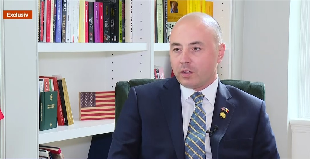 Cum răspunde ambasadorul României în SUA amenințărilor lui Călin Georgescu. „Datoria mea este de a promova interesele românilor”