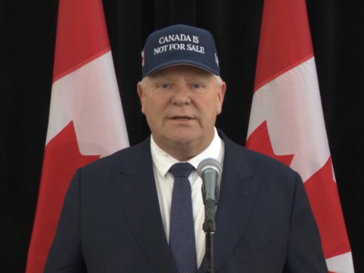 Canadienii îi răspund lui Donald Trump cu șepci anti-MAGA: „Canada nu e de vânzare”. Mesajul a ajuns viral