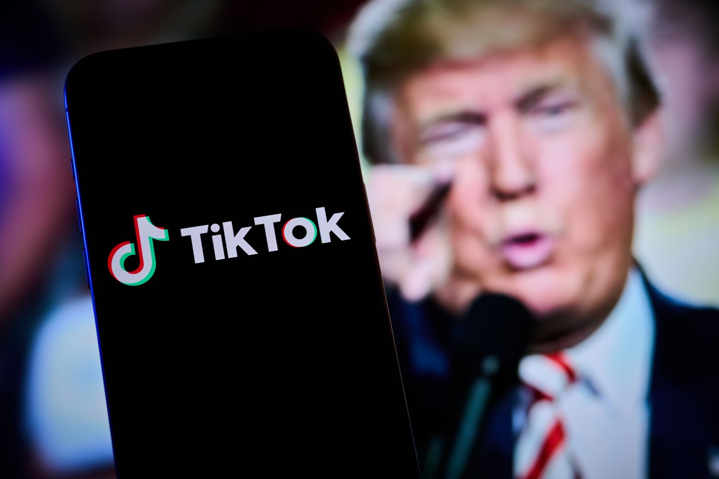Noul acord cu China dă Americii controlul asupra TikTok. Anunț de la Washington privind datele utilizatorilor rețelei