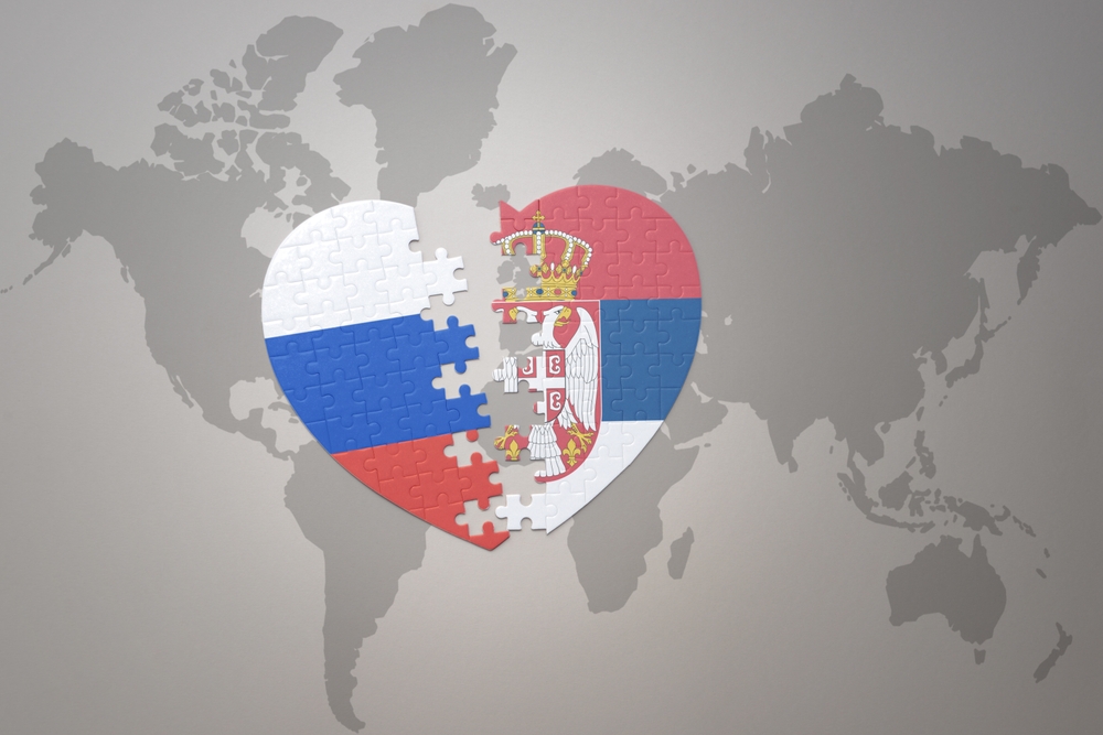 Serbia renunță la armele rusești. Belgradul a anulat contractele de aprovizionare a armatei sale