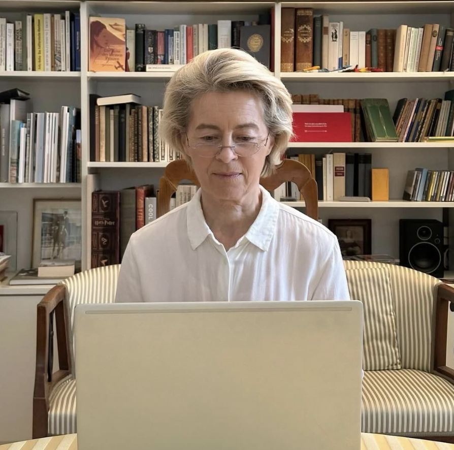Cât de gravă este pneumonia de care suferă președinta Comisiei Europene. Ursula von der Leyen a fost spitalizată o săptămână