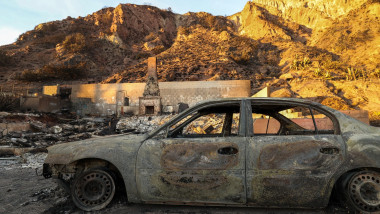 Urmările incendiului din Los Angeles