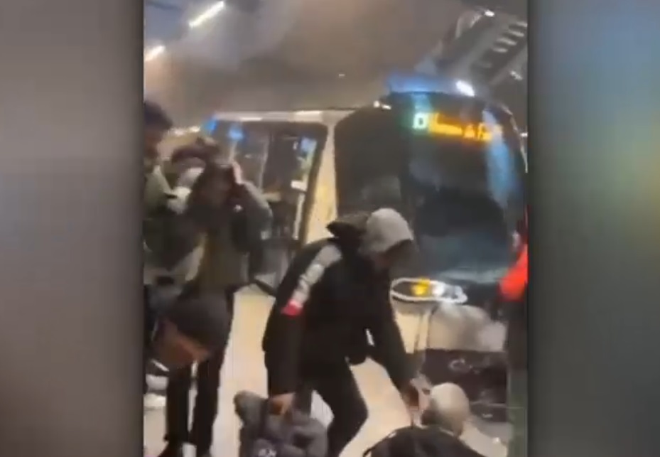 Două tramvaie s-au ciocnit violent în Strasbourg. Sunt zeci de răniți: 5 persoane, duse la spital în stare gravă
