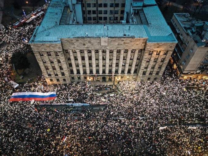 Proteste uriașe în Belgrad, după tragedia de la gara Novi Sad în care au murit 15 oameni. „Suntem nemulţumiţi de ani de zile”