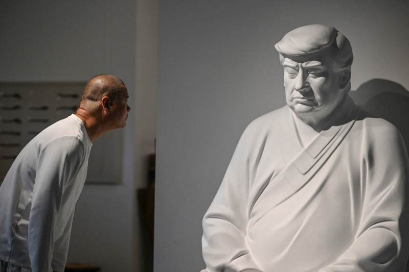 Hong Jinshi donald trump buddha profimedia-0953077564